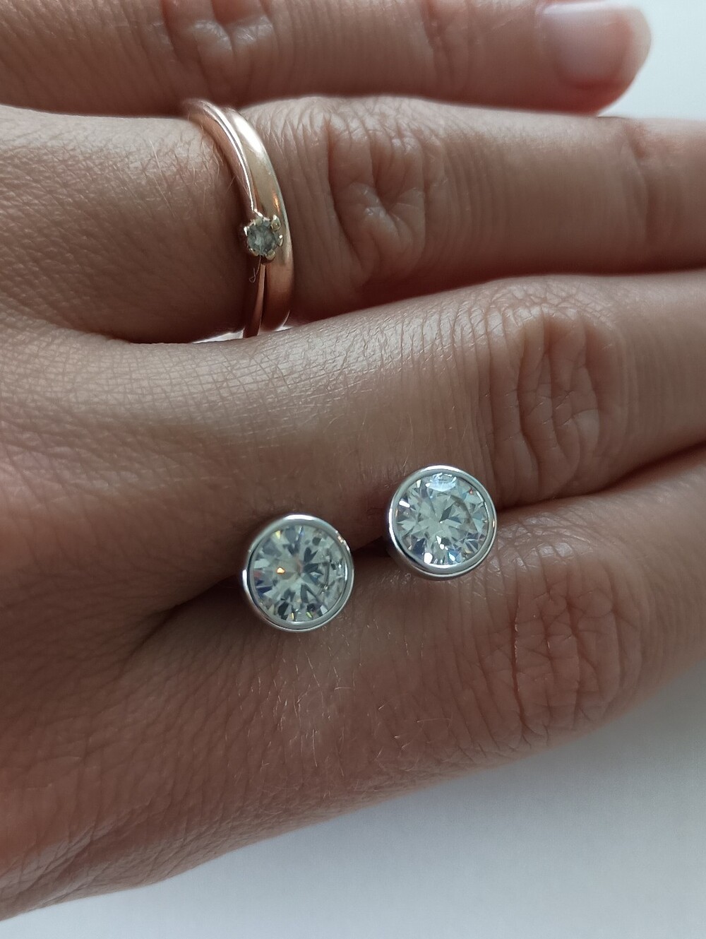 2CT Moissanite Bezel Studs Earrings Real 925 Silver 18k G/P GRA Certificate ✨